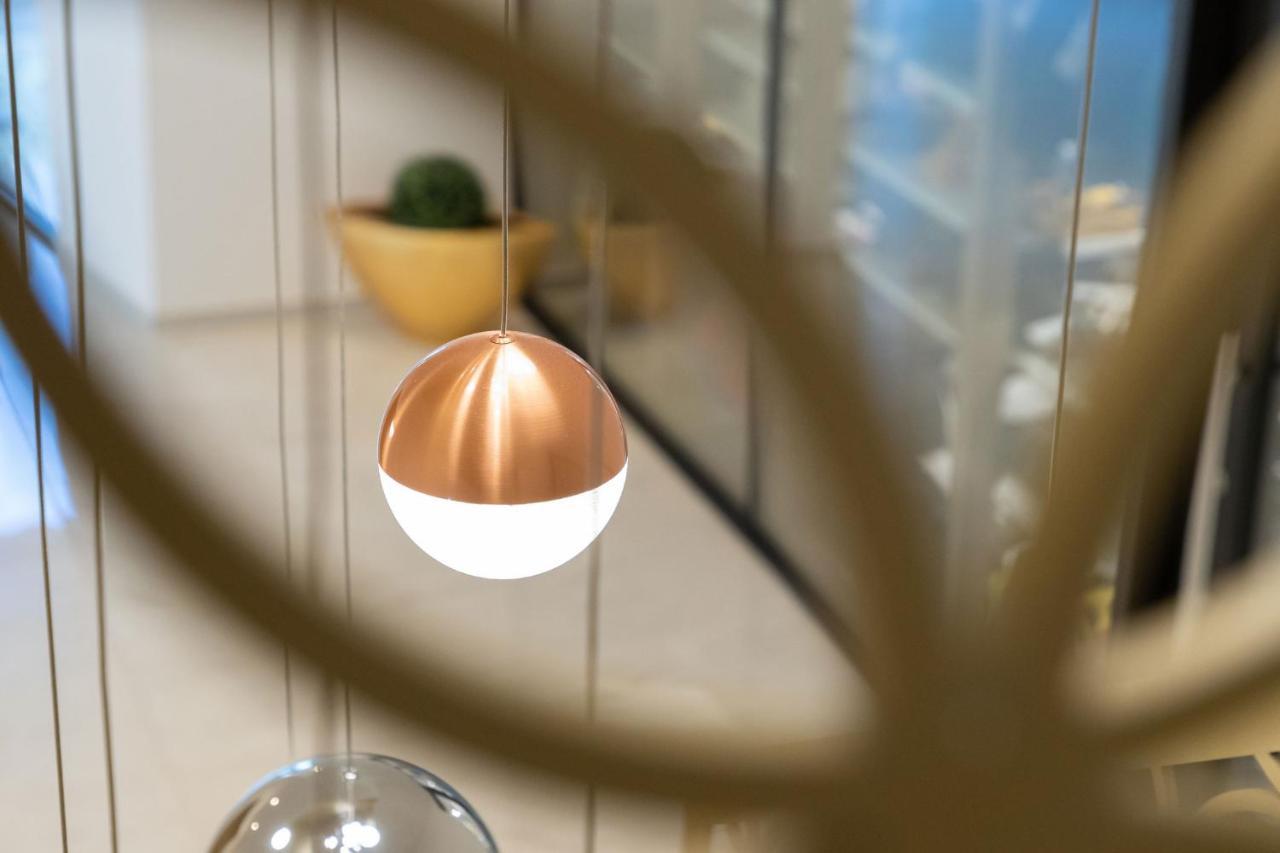 Nice Living Neue- Moderne Apartments Im Herzen Von Brixen - Kostenlose Brixencard - Ideal Fuer Familien, Paare, Geschaeftsreisende Und Allen Urlaubs Hungrigen Kültér fotó